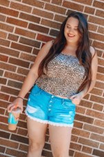 33. Summer leopard look